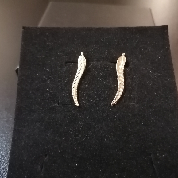 Ear clip metal leaf - Picture 4 of 4